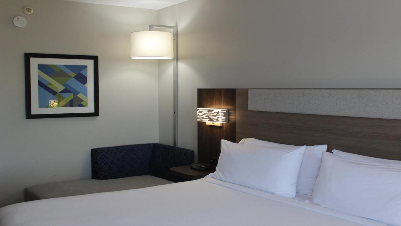 Holiday Inn Express Hotel & Suites Hope Mills-Fayetteville Airport By Ihg Exterior foto