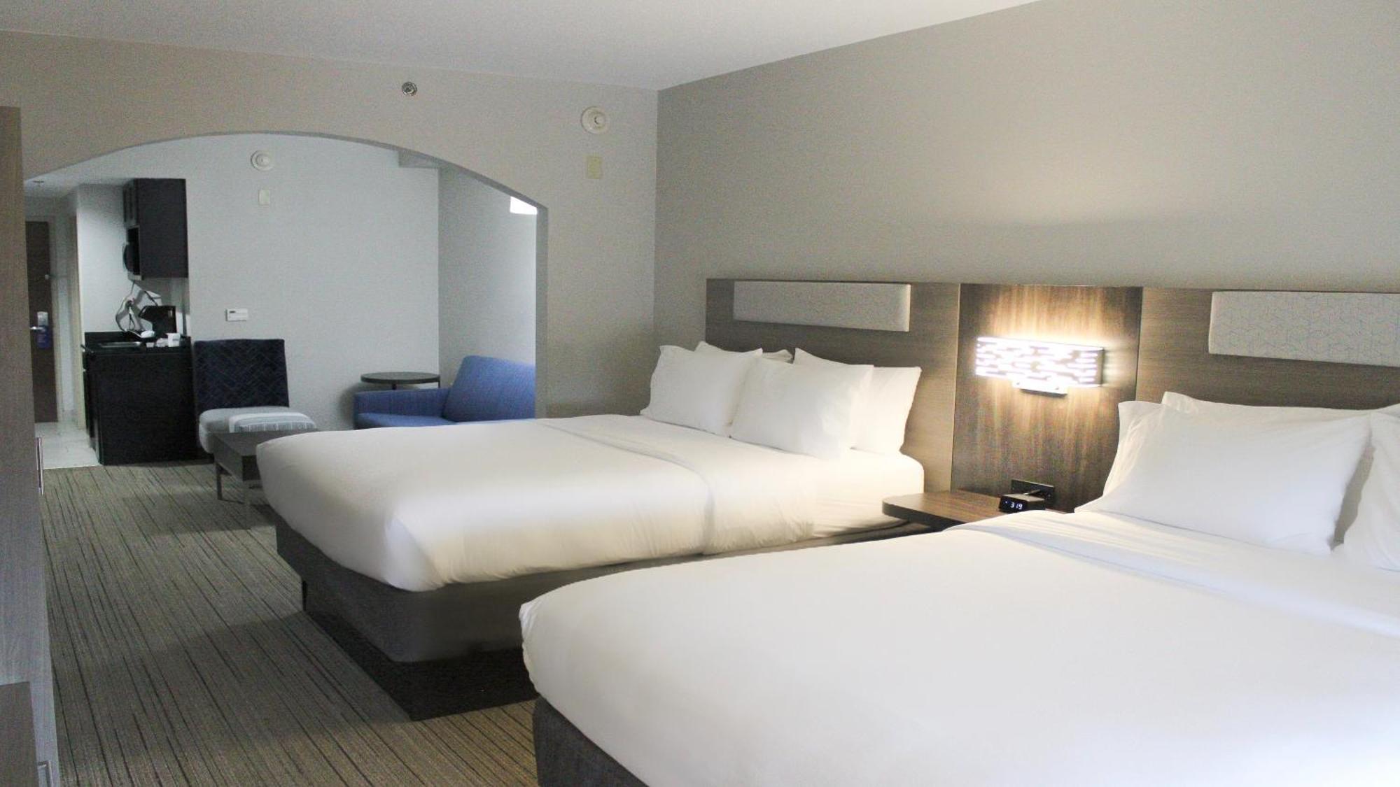 Holiday Inn Express Hotel & Suites Hope Mills-Fayetteville Airport By Ihg Exterior foto